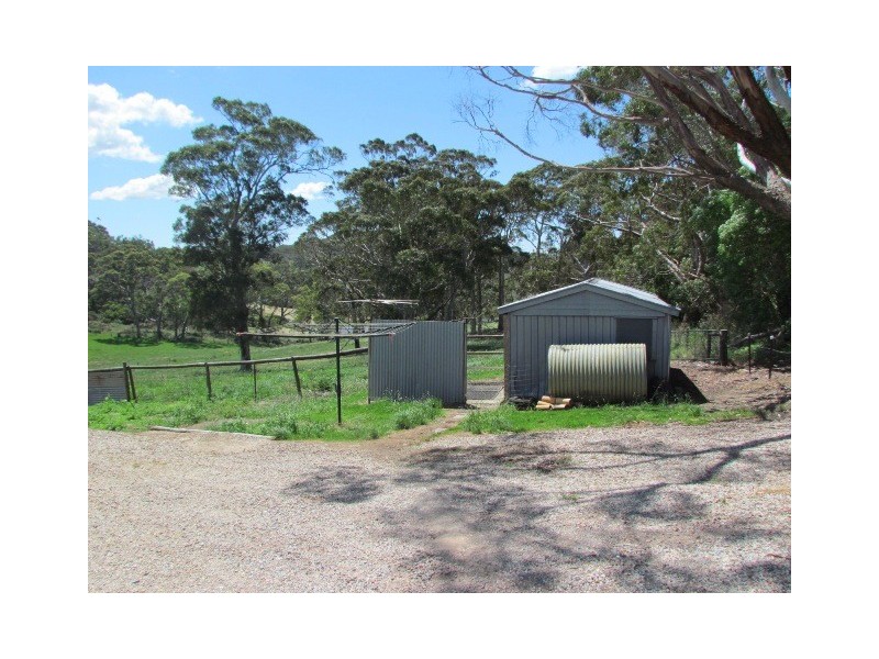209 Macclesfield Road, Meadows SA 5201