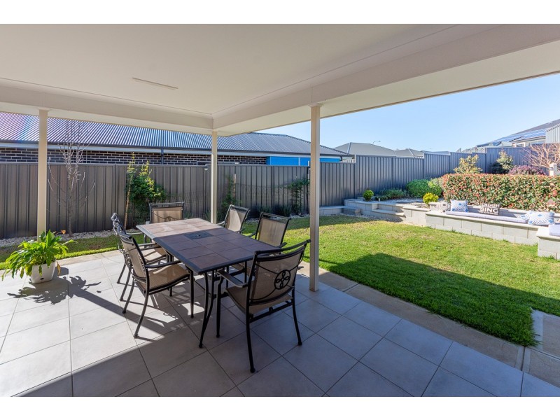 94 Aurora Circuit, Meadows SA 5201