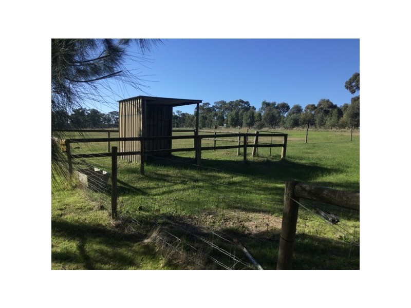 44 Battunga Road, Meadows SA 5201