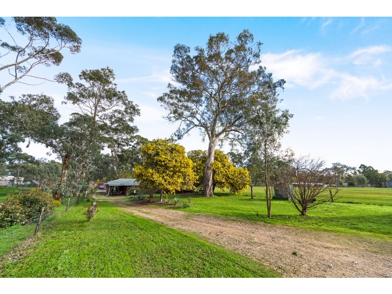 44 Battunga Road, Meadows SA 5201