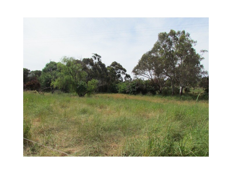 22 Laurel Road, Meadows SA 5201