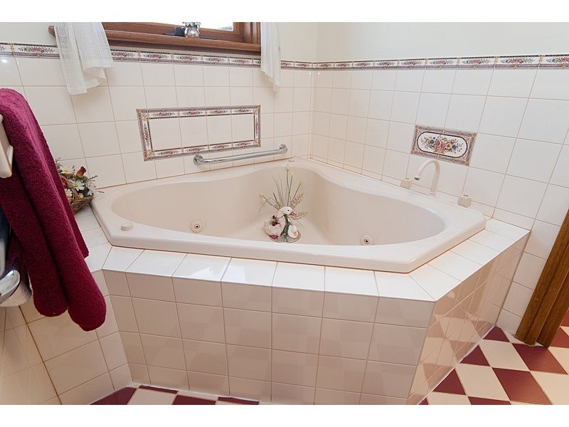 7 Ray Orr Drive, Mount Barker SA 5251