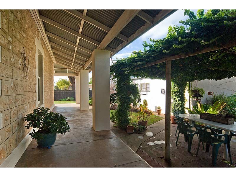 25 West Terrace, Strathalbyn SA 5255