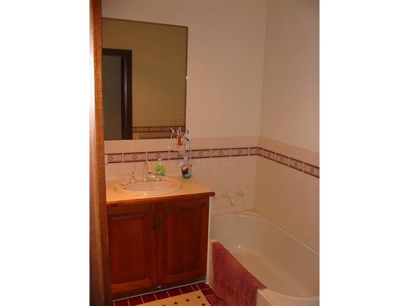 39 Lutterworth Street, Macclesfield SA 5153