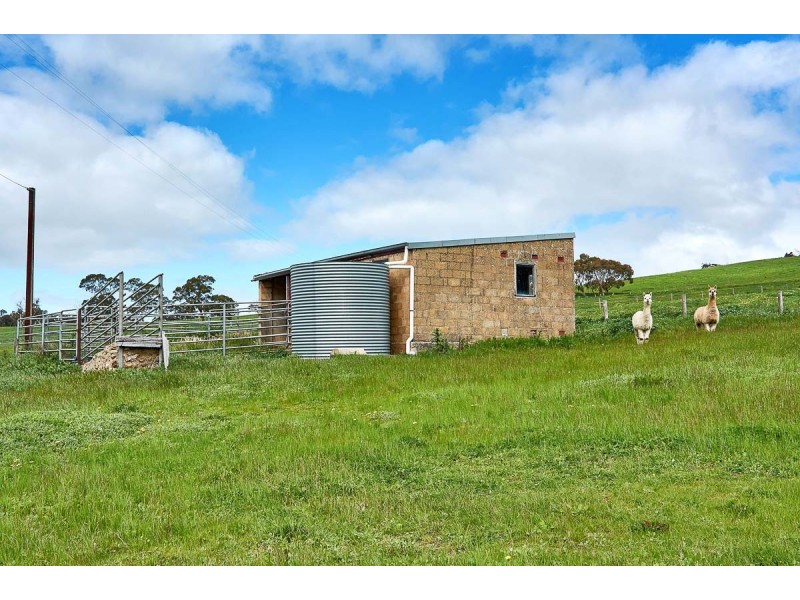 214 Broadbent Road, Macclesfield SA 5153