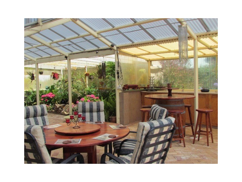 9 Vernon Street, Macclesfield SA 5153