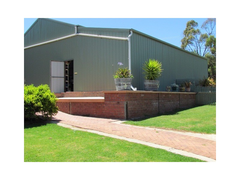 9 Vernon Street, Macclesfield SA 5153