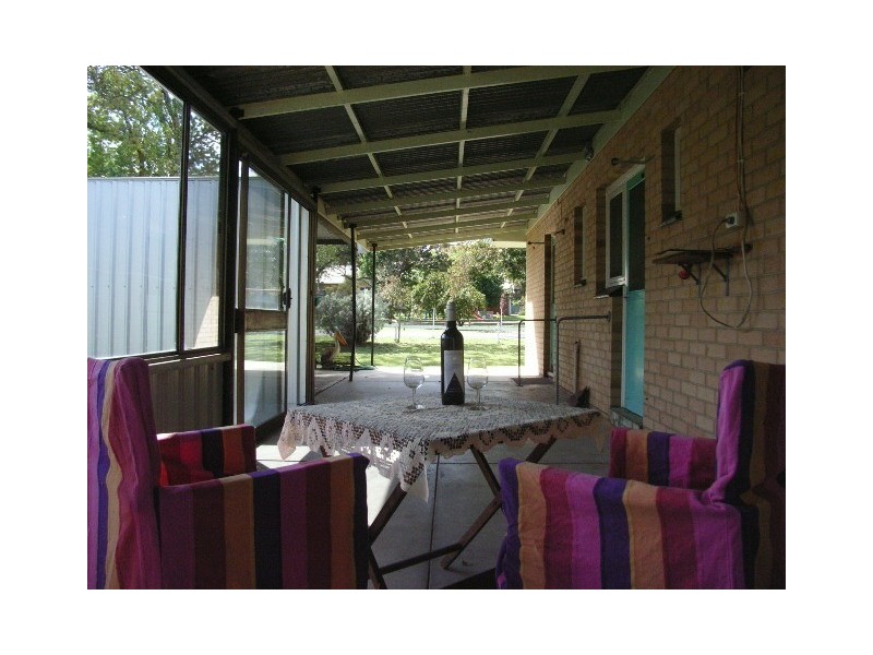 39 Main Road, Mclaren Flat SA 5171