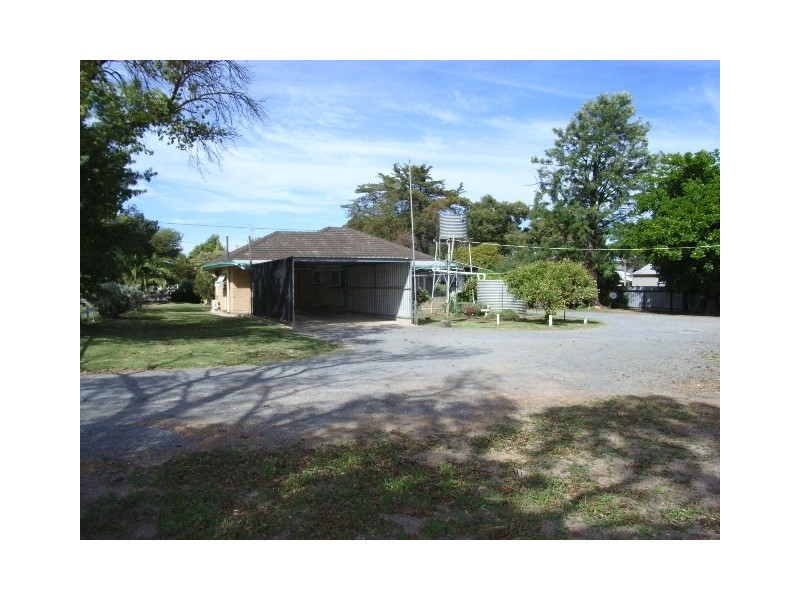 39 Main Road, Mclaren Flat SA 5171