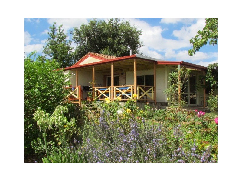 72 Hamilton Road, Mclaren Flat SA 5171