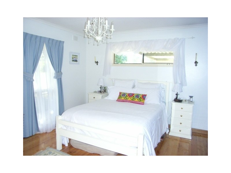 72 Hamilton Road, Mclaren Flat SA 5171