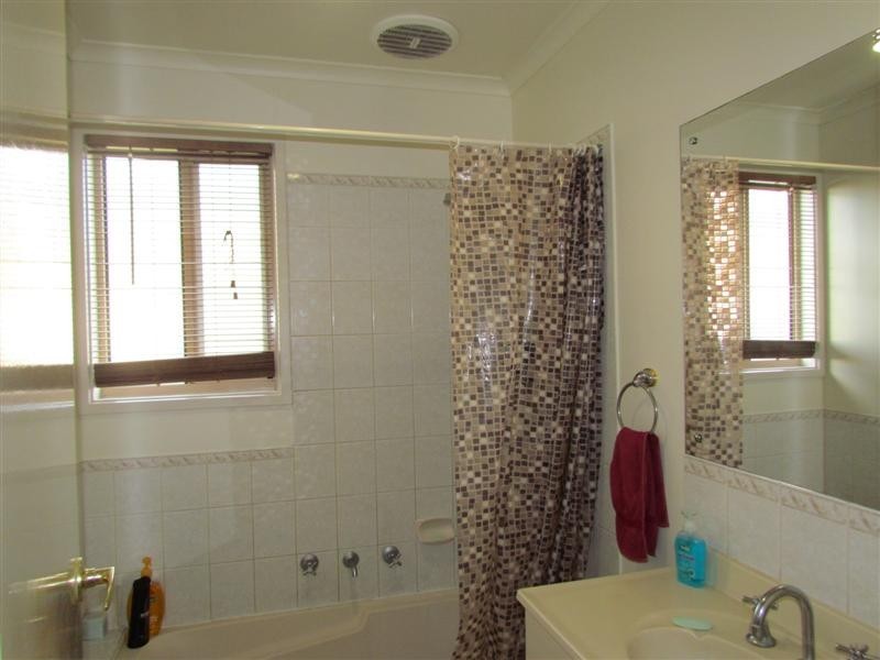 9 Kennet Street, Meadows SA 5201