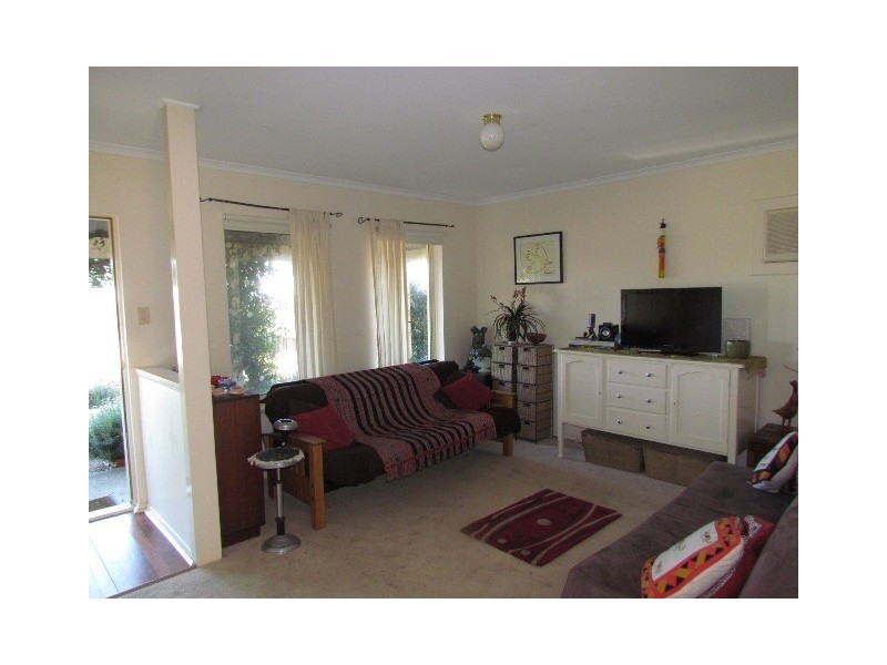 8 Michelmore Drive, Meadows SA 5201