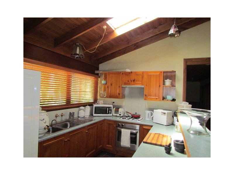 7 Vernon Street, Macclesfield SA 5153