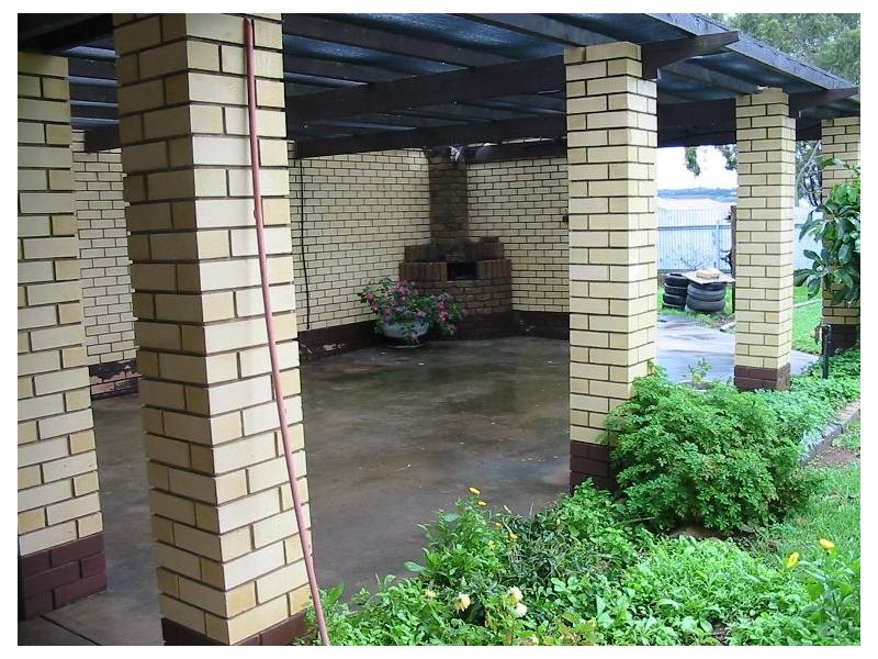 83 Main Road, Mclaren Flat SA 5171