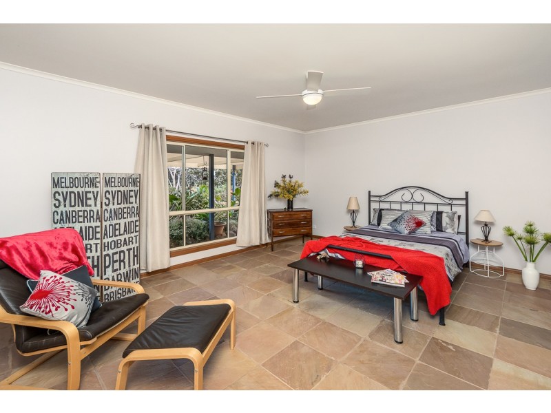 120 Ashbourne Road West, Ashbourne SA 5157