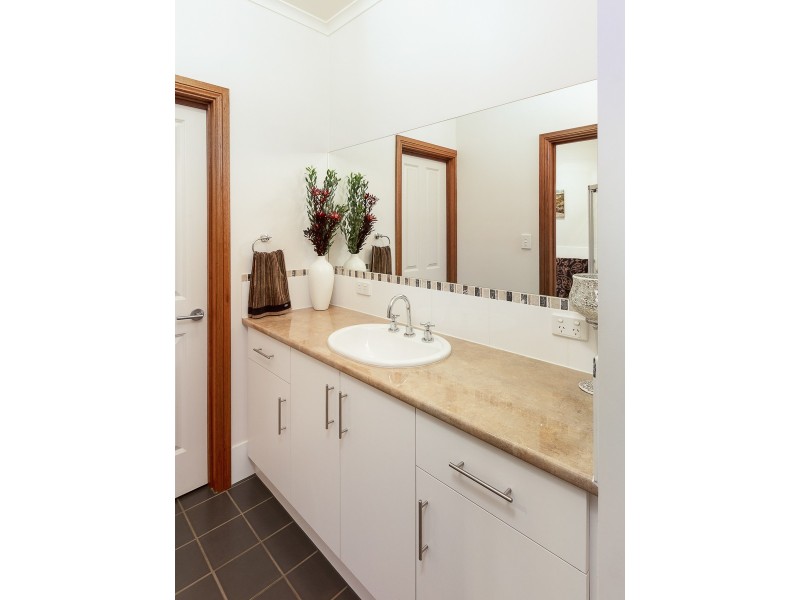 120 Ashbourne Road West, Ashbourne SA 5157