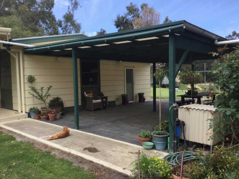 350 bull creek road, Meadows SA 5201