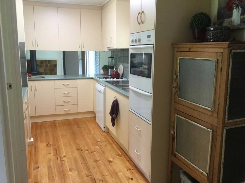 350 bull creek road, Meadows SA 5201