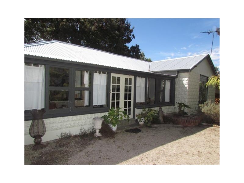 4 Michelmore Lane, Meadows SA 5201