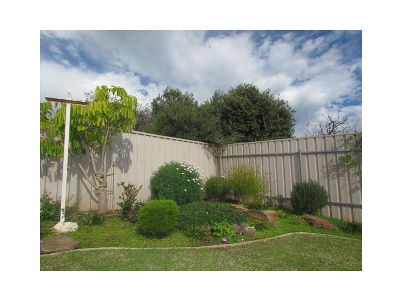 15 Gloucester Terrace, Mclaren Vale SA 5171
