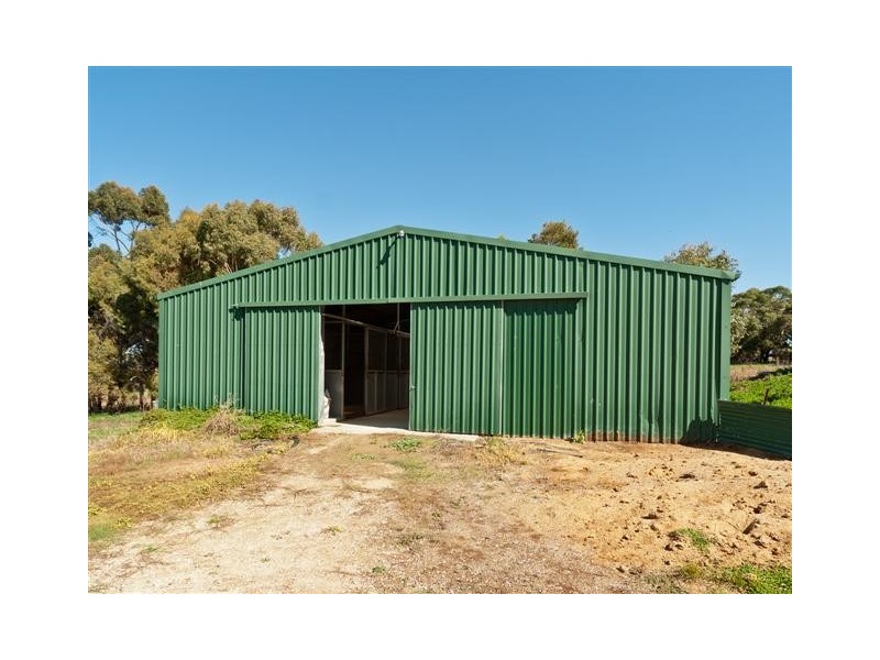 13 Wicks Road, Meadows SA 5201