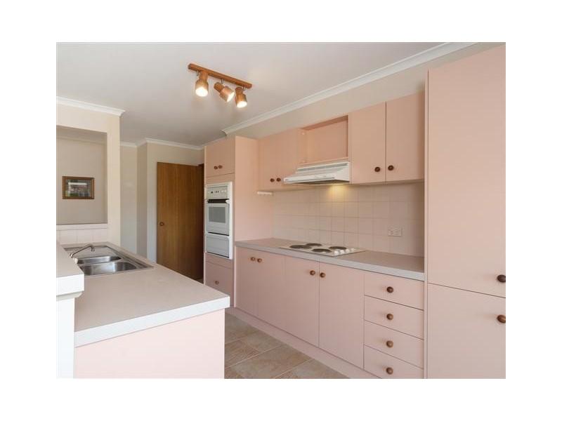 13 Wicks Road, Meadows SA 5201