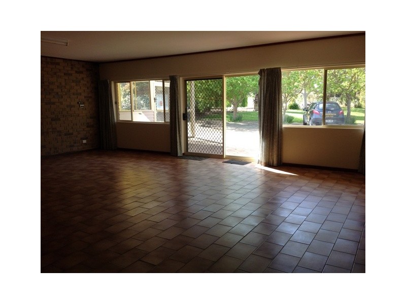 “Meadow Park” Claren Road, Meadows SA 5201