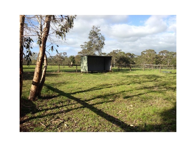 “Meadow Park” Claren Road, Meadows SA 5201