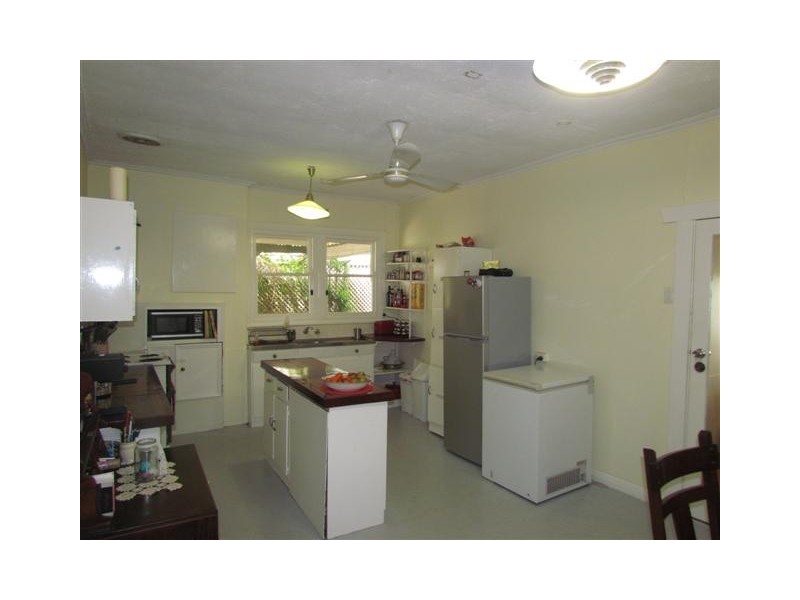 8 Mawson Road, Meadows SA 5201