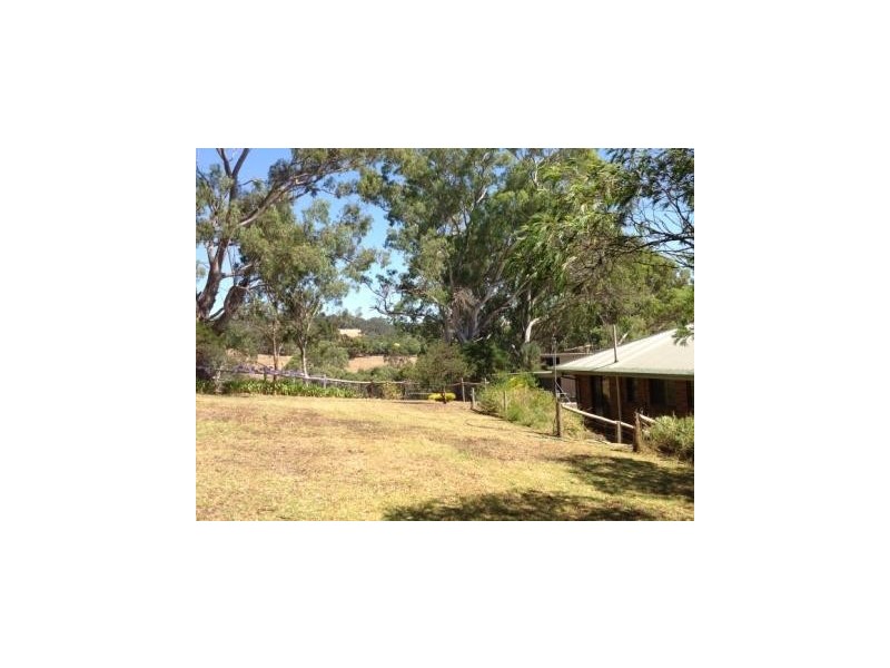 4 Yates Lane, Macclesfield SA 5153