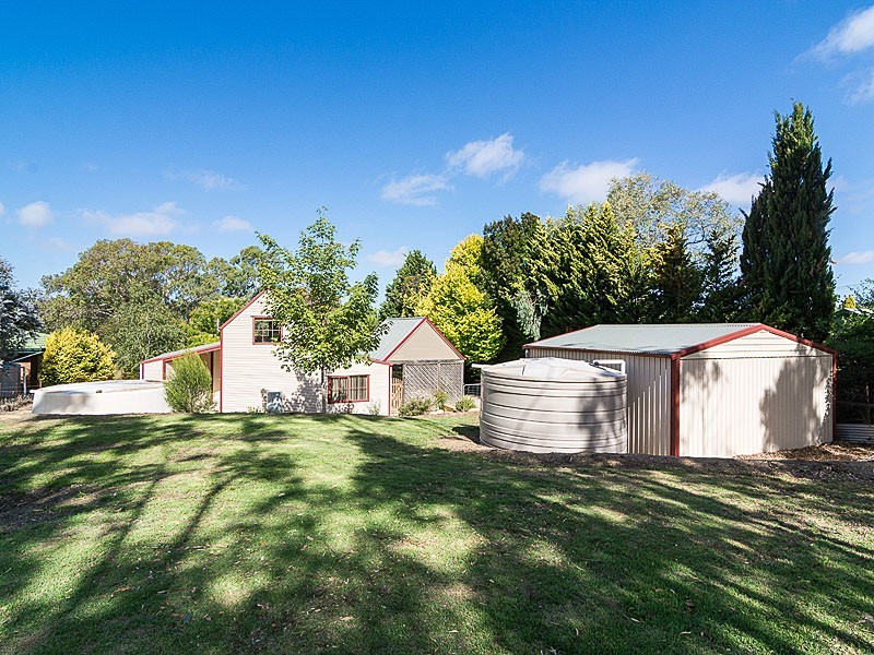 16 Davies Street, Macclesfield SA 5153