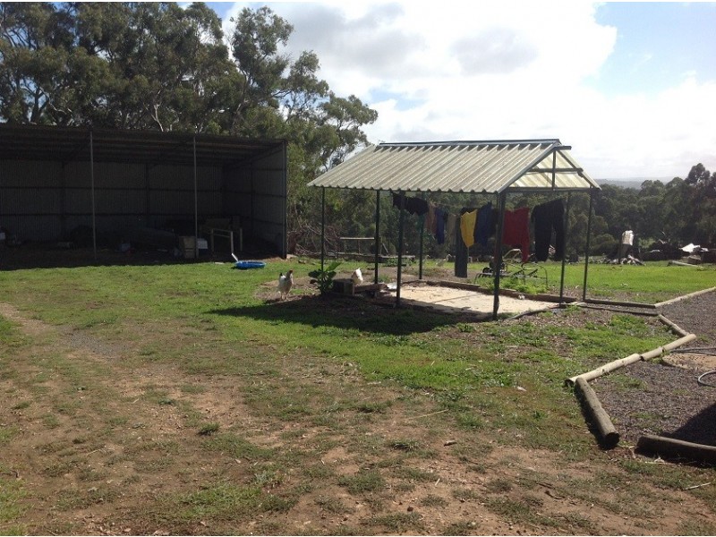 422 Morris Road, Meadows SA 5201