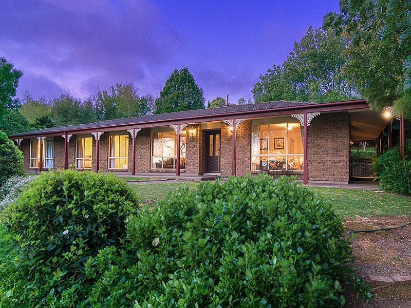 8 Dyer Court, Uraidla SA 5142