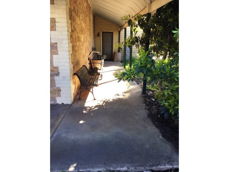 33 Mawson Road, Meadows SA 5201