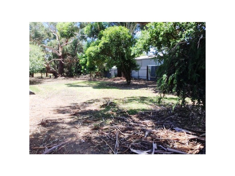 33 Mawson Road, Meadows SA 5201