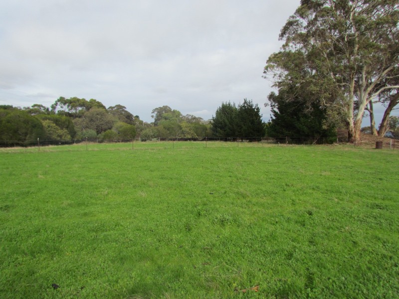 360 Piggott Range Road, Clarendon SA 5157