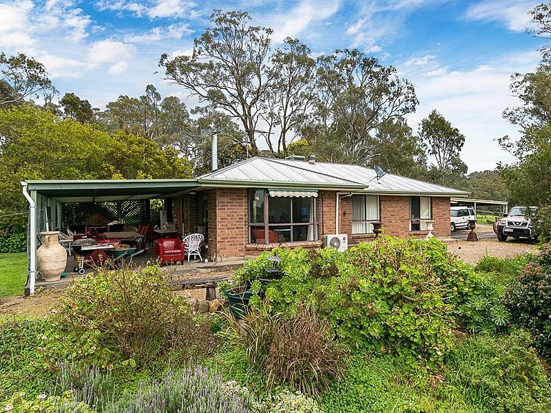 4 Yates Lane, Macclesfield SA 5153