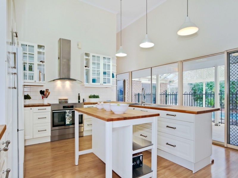 17 Jacobs Drive, Willunga SA 5172