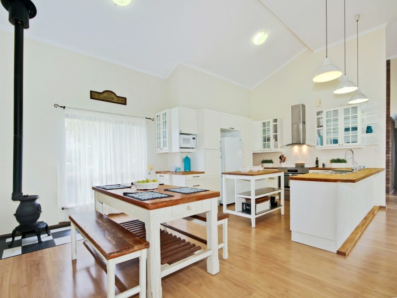 17 Jacobs Drive, Willunga SA 5172