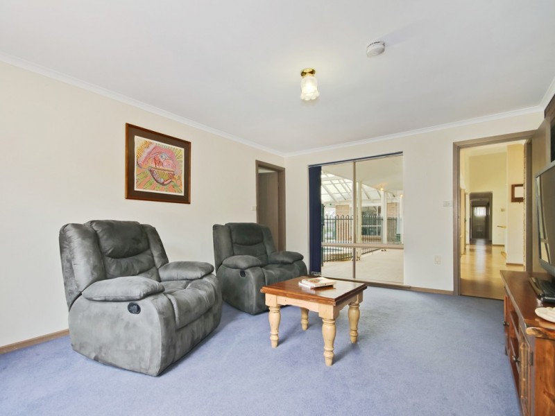 17 Jacobs Drive, Willunga SA 5172