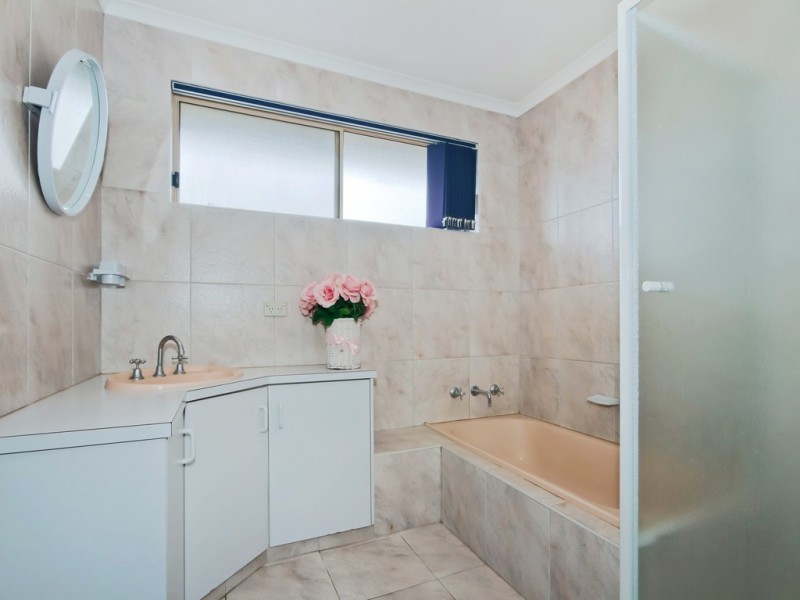 17 Jacobs Drive, Willunga SA 5172