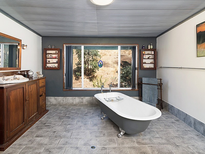 614 Bull Creek Road, Bull Creek SA 5157