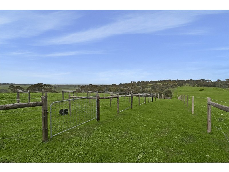 152 Schmidt Road, Macclesfield SA 5153