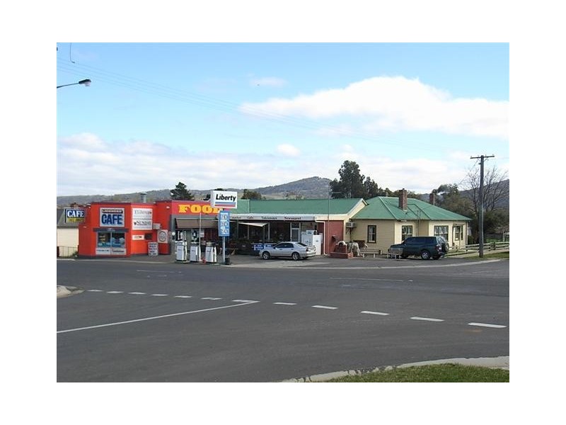 25 Falmouth Street, Avoca TAS 7213