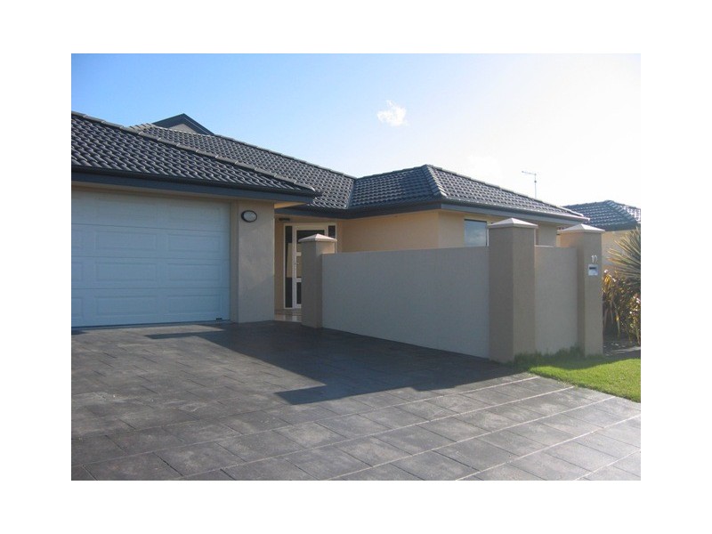 10 Inlet Court, Shearwater TAS 7307