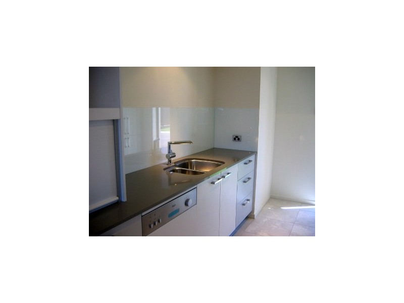 1/237 Steele Street, Devonport TAS 7310