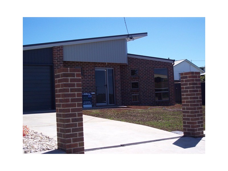 9 Nixon Street, Devonport TAS 7310