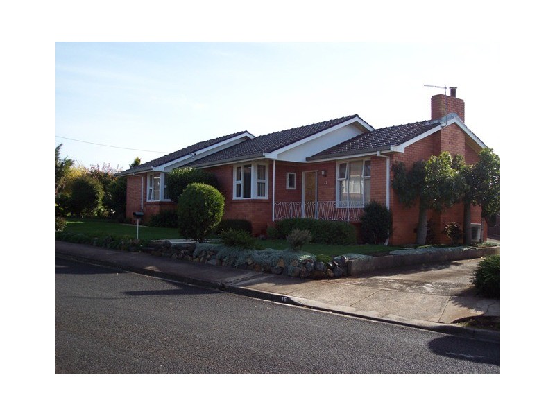 15 Birkdale Court, Devonport TAS 7310