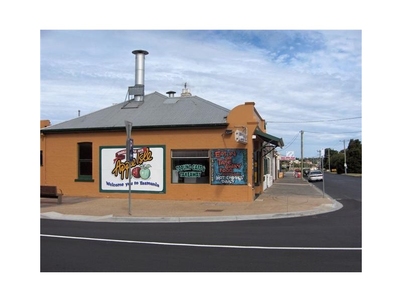 28 Cnr Wright and Thomas Streets, East Devonport TAS 7310